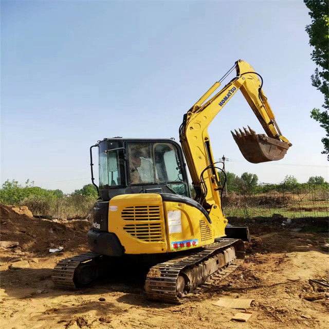 কাজ করার জন্য প্রস্তুত এবং অভিজ্ঞ ব্যবহৃত জাপান Komatsu পিসি 50 ভাল অবস্থায় বিক্রয়