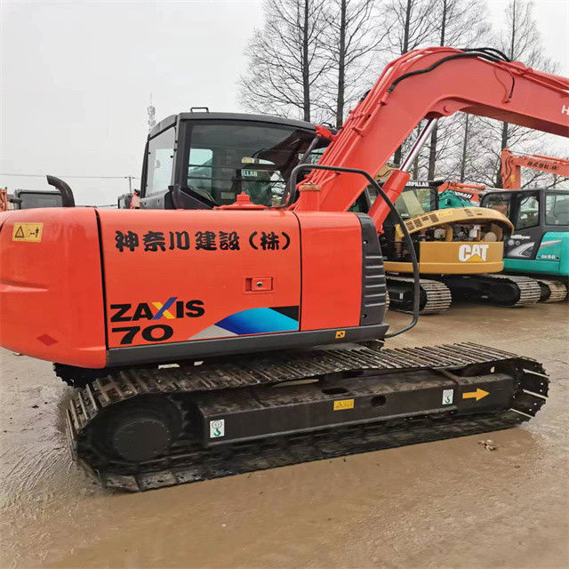 6.3 টন মিনি রেডি ব্যবহৃত Excavator কাজের জন্য এবং অভিজ্ঞ ব্যবহৃত জাপান আমদানি Hitachi ZX 70 ভাল অবস্থায়