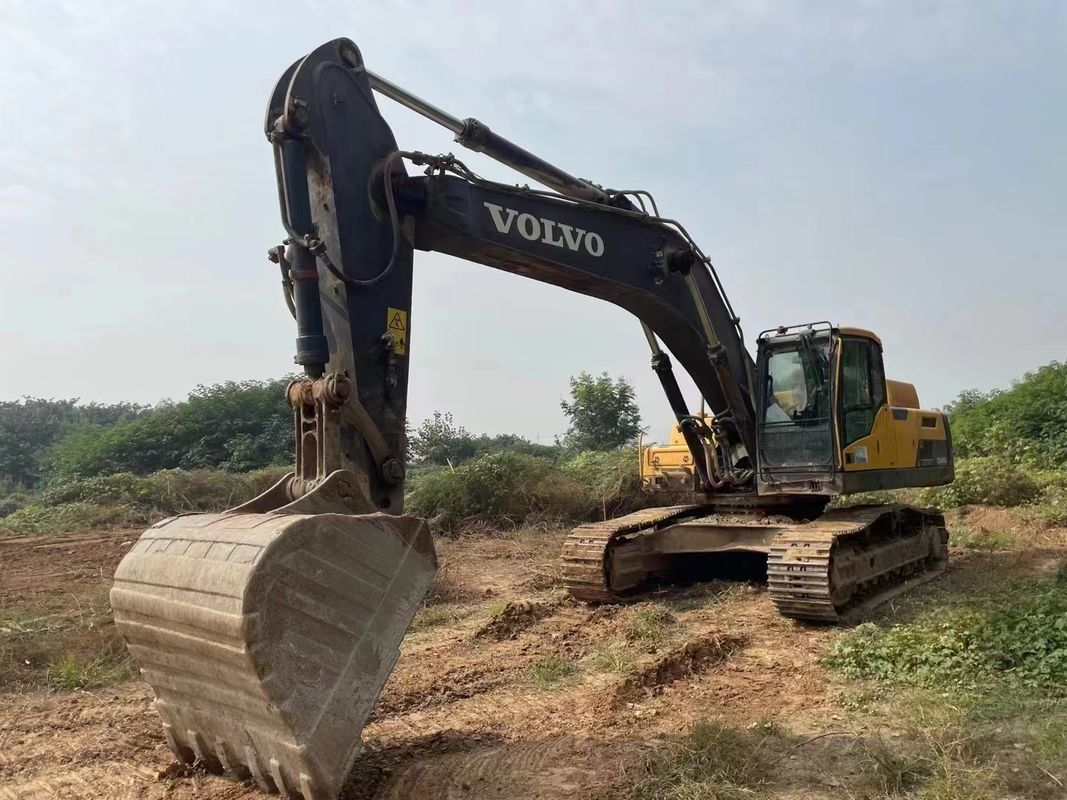 সুইডেন উচ্চ মানের ভলভো EC350DL ক্রলার খননকারী মেশিন প্রায় নতুন ব্যবহৃত আমদানি
