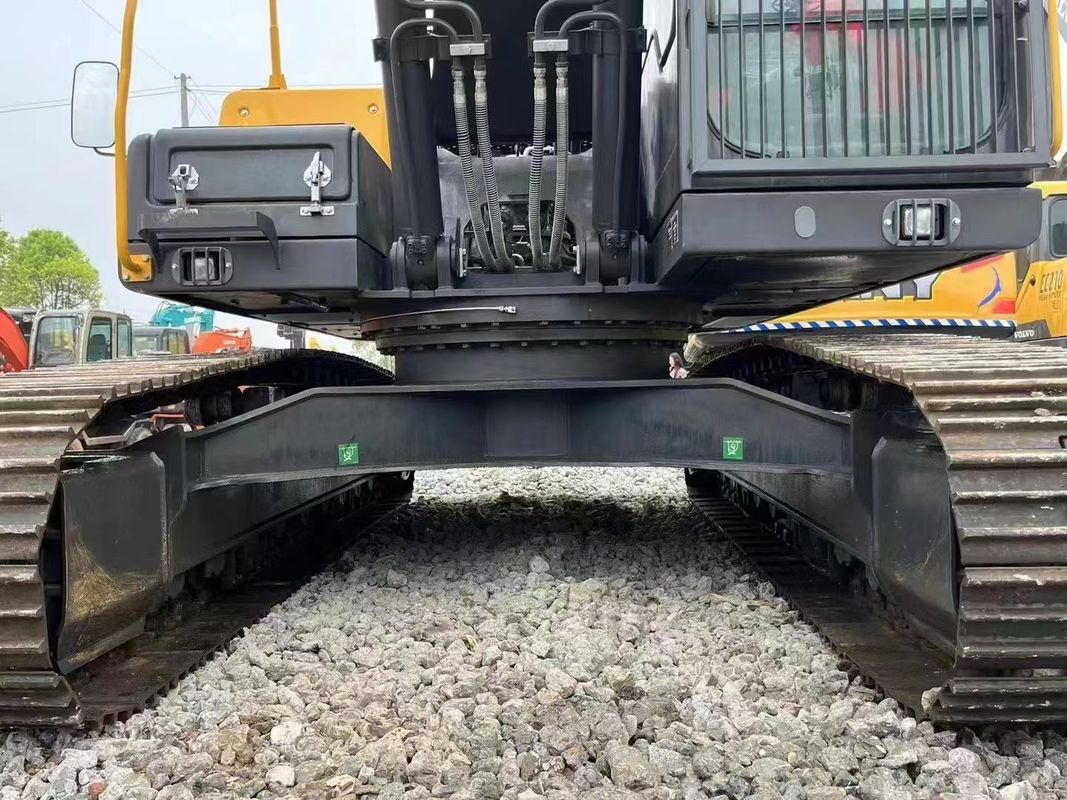 6.98 মিটার ড্রেজিং ভলভো Ec240blc এক্সক্যাভার ক্রলার এক্সক্যাভার সরঞ্জাম ট্রেডার এক্সক্যাভার
