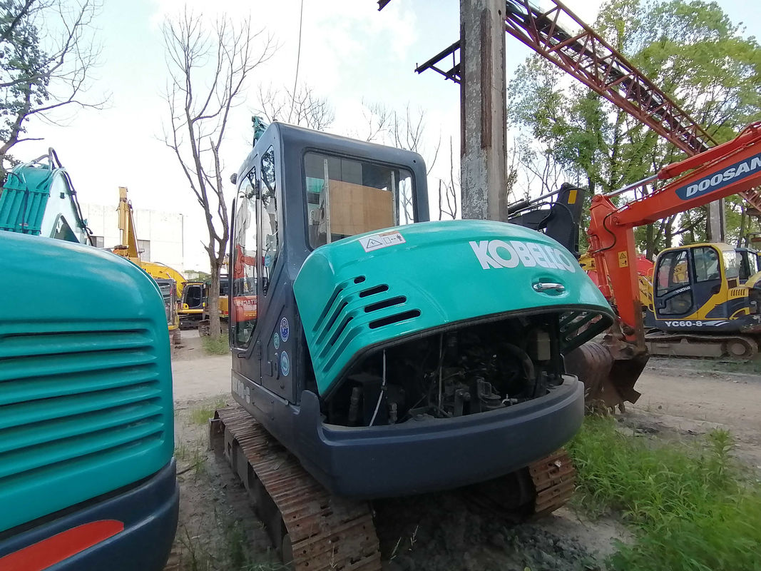 30.5kN KOBELCO SK60-C Excavator Machine ওজন 5.95t ইঞ্জিন শক্তি 42.4kW