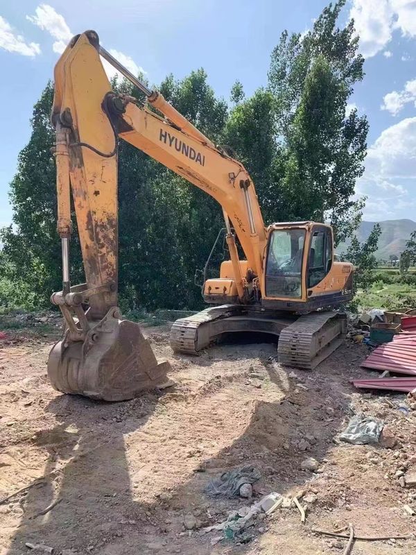 2000rpm ব্যবহৃত Hyundai R215 কাজ করার জন্য প্রস্তুত এবং অভিজ্ঞ কোরিয়া ভাল অবস্থায় আমদানি
