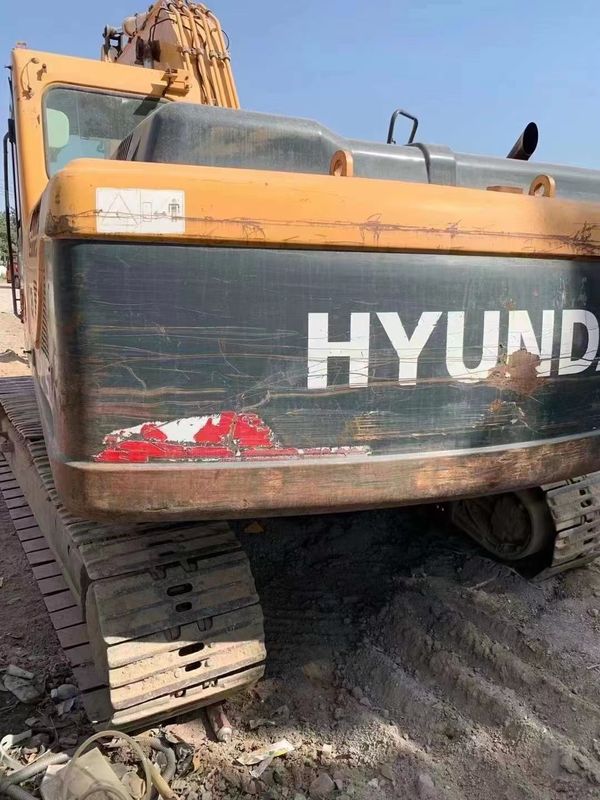 2000rpm ব্যবহৃত Hyundai R215 কাজ করার জন্য প্রস্তুত এবং অভিজ্ঞ কোরিয়া ভাল অবস্থায় আমদানি