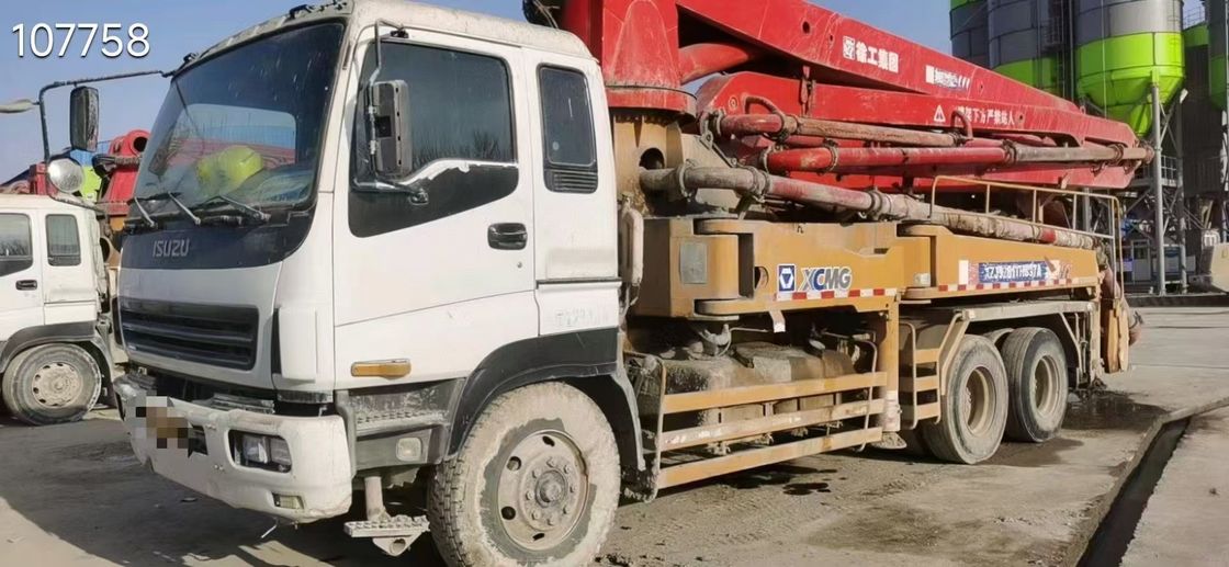 6 × 4 বা 8 × 4 ড্রাইভ কাজ করার জন্য প্রস্তুত এক্সসিএমজি। HB37A 37 মিটার কংক্রিট পাম্প ট্রাক কংক্রিট বিতরণ এবং pouring জন্য