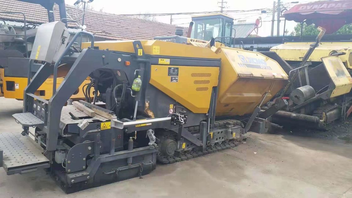 ছোট ক্রলার টাইপ Asphalt Paver XCMG RP355 মূল ছোট আকারের প্রকৌশল প্রকল্পের জন্য