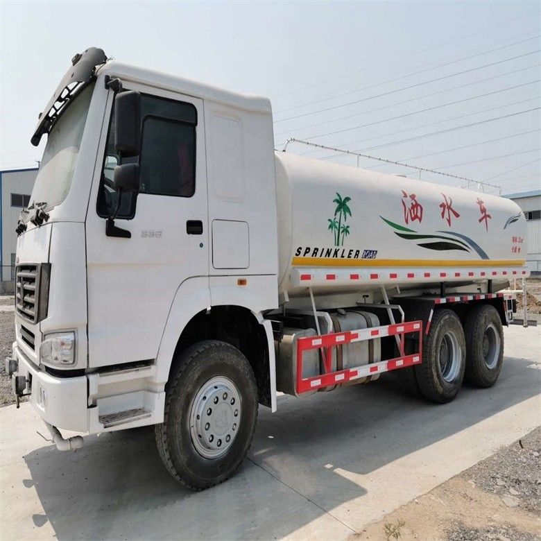 সিনো ট্রাক HOWO 6x4 ওয়াটার ট্রাক 12-16m স্প্রিংকিং এলাকা 25000kg মোট যানবাহন ওজন