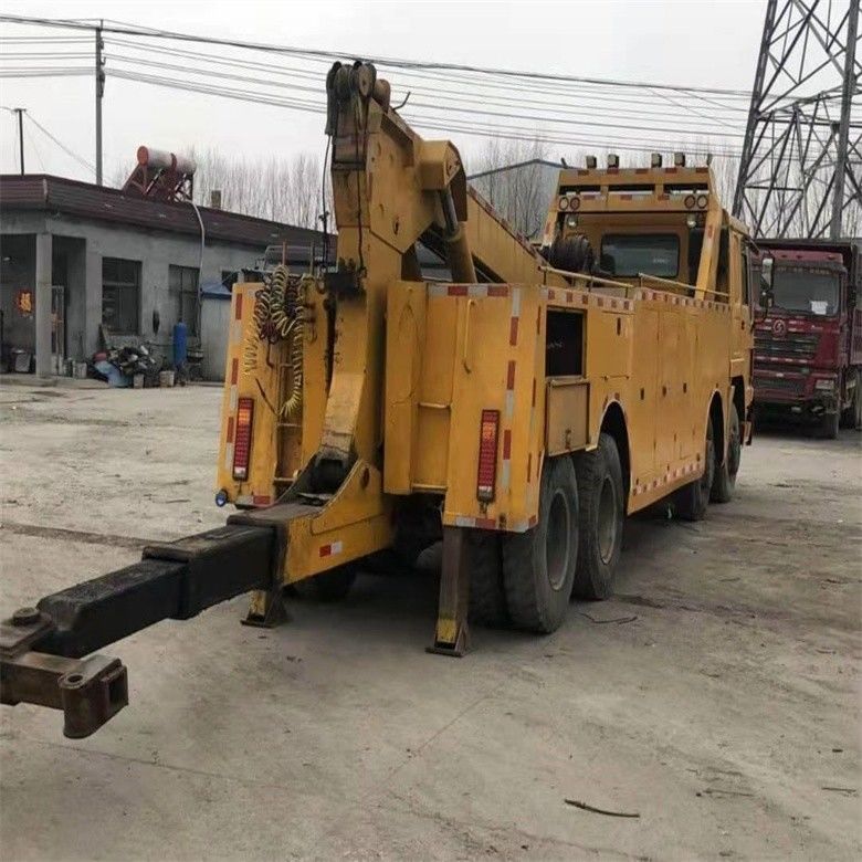 নিম্ন ঘন্টা ব্যবহৃত হাওও 6 * 4 Wrecker ট্যাগ ট্রাক 8 * 4 ISO9001 / CCC সার্টিফাইড ট্যাগ বডি সহ