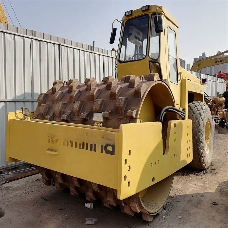 ডিজেল ইঞ্জিন রোড প্যাভিং Bomag BW217D-2 ব্যবহৃত একক ড্রাম ভেড়া পা হাইড্রোলিক রোড রোলার
