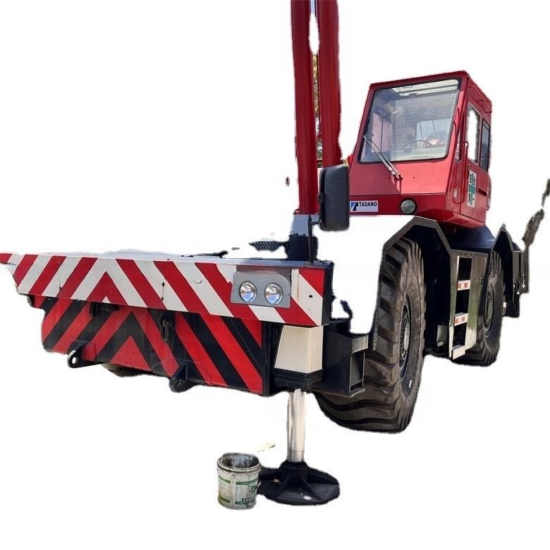 139.8kw মোট শক্তি Tadano TR-500EX 50 টন ক্ষমতা এবং 250L জ্বালানী ক্ষমতা সঙ্গে ব্যবহৃত ক্রেন