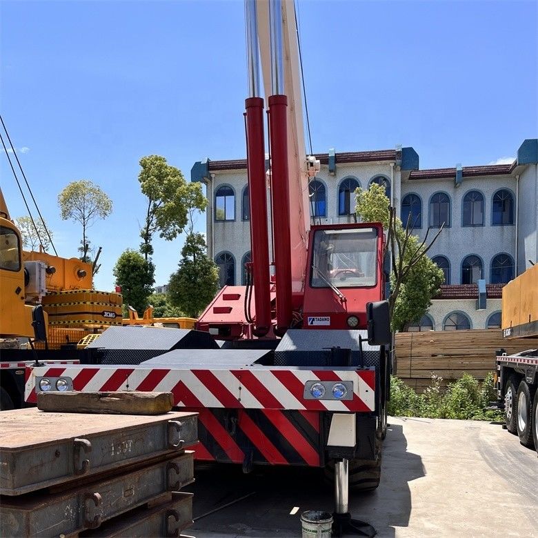 139.8kw মোট শক্তি Tadano TR-500EX 50 টন ক্ষমতা এবং 250L জ্বালানী ক্ষমতা সঙ্গে ব্যবহৃত ক্রেন