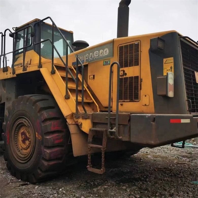খুচরা বিক্রয় WA600-6 ব্যবহৃত চাকা লোডার Komatsu WA600-3 সেকেন্ড হ্যান্ড লোডার ভাল অবস্থায়
