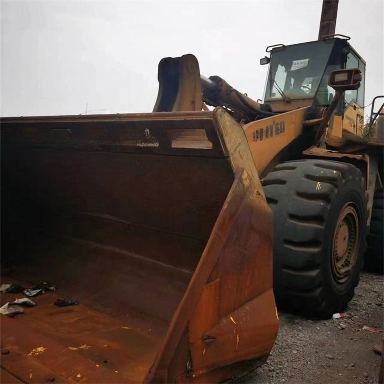 খুচরা বিক্রয় WA600-6 ব্যবহৃত চাকা লোডার Komatsu WA600-3 সেকেন্ড হ্যান্ড লোডার ভাল অবস্থায়