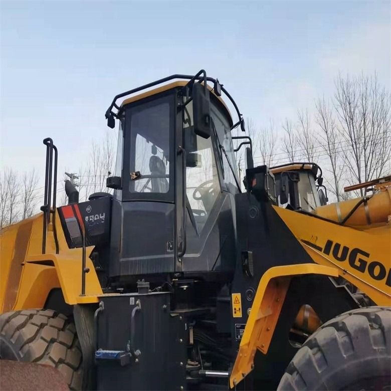 LIUGONG 870H 7 টন হুইল লোডার কম কাজের ঘন্টা এবং মূল জলবাহী পাম্প সঙ্গে