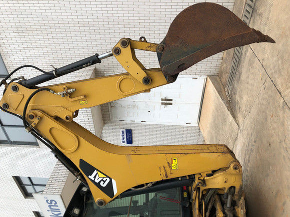 6792 10200 কেজি মেশিন ওজন ব্যবহৃত Caterpillar 416E ব্যাকহো লোডার 162 kw মূল এখন
